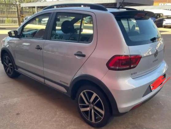 VOLKSWAGEN FOX 1.6 MSI TOTAL FLEX XTREME 4P MANUAL VOLKSWAGEN FOX 1.6 MSI TOTAL FLEX XTREME 4P MANUAL
